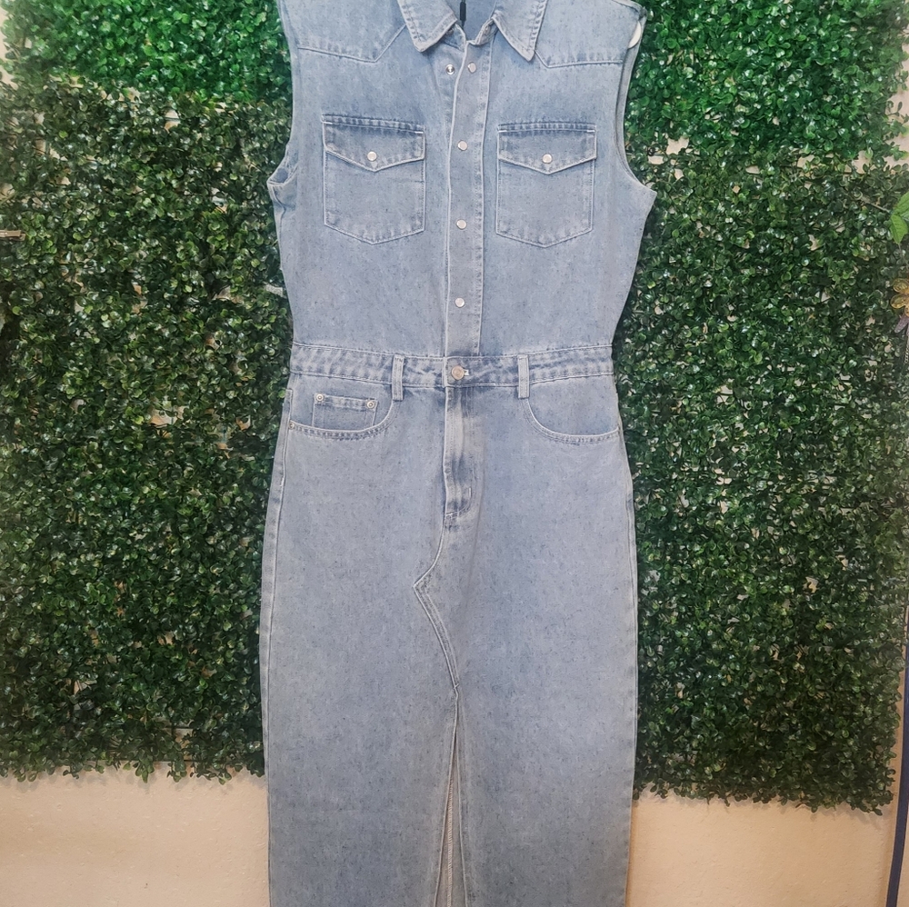 Greylab Power Shoulder Sleeveless Denim Midi Dress With Button Down Dress